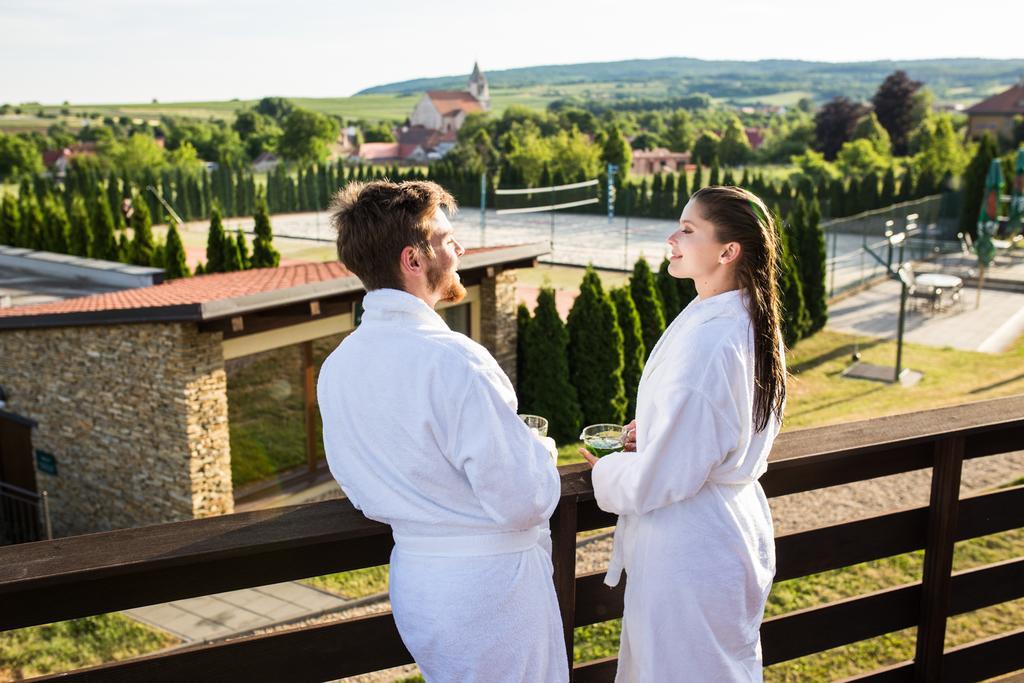 Wellness Hotel Happy Star Hnanice  Buitenkant foto
